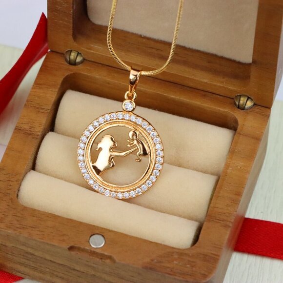 "Rose Gold Circle Pendant with Mother & Child Design and CZ Accents, XPPT1401 - Picture 8 of 13